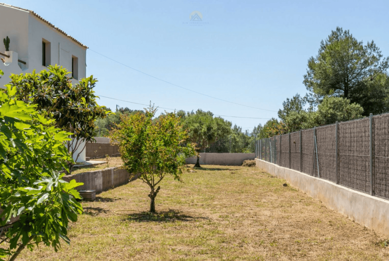 MEDITERRANE VILLA IN EXKLUSIVER LAGE VON JÁVEA – KOMPLETT RENOVIERT 2025