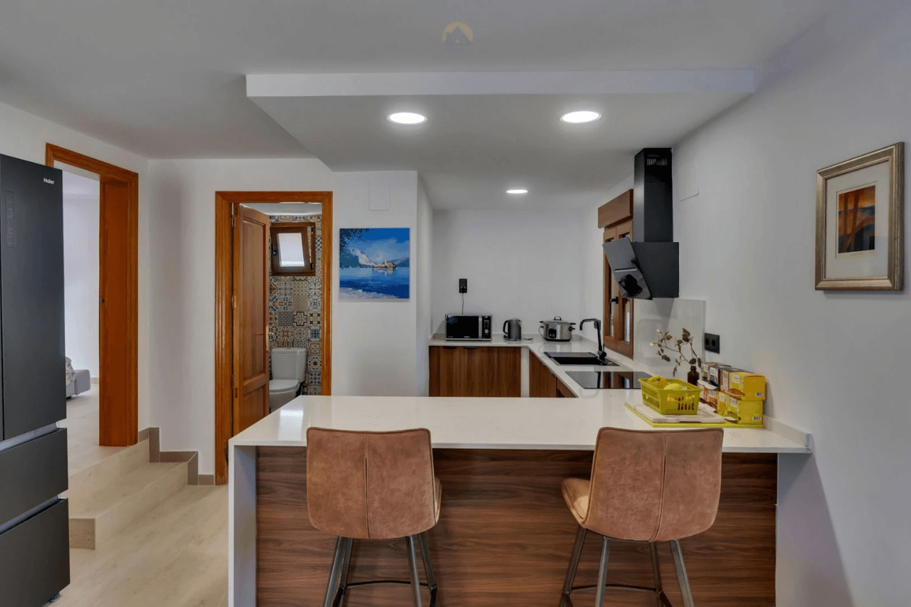 MEDITERRANE VILLA IN EXKLUSIVER LAGE VON JÁVEA – KOMPLETT RENOVIERT 2025