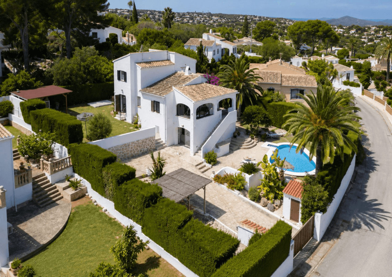 VILLA NEROLI – MEDITERRANER CHARME IN BESTLAGE VON JÁVEA